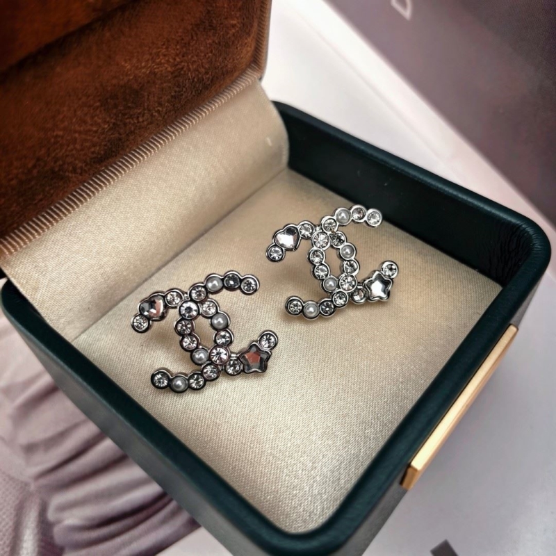 Ch**el earrings